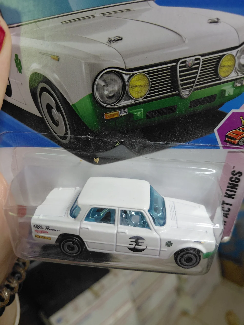 Hot Wheels 1963 Alfa Romeo Giulia TI Super from the 2025 Compact Kings series (c